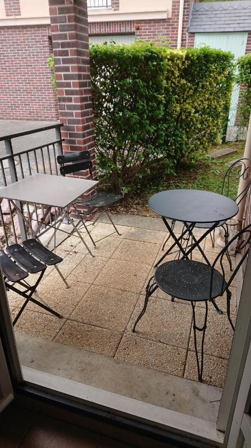 Beautiful Ground Floor 2 Bedroom Apartment Honfleur Exteriör bild